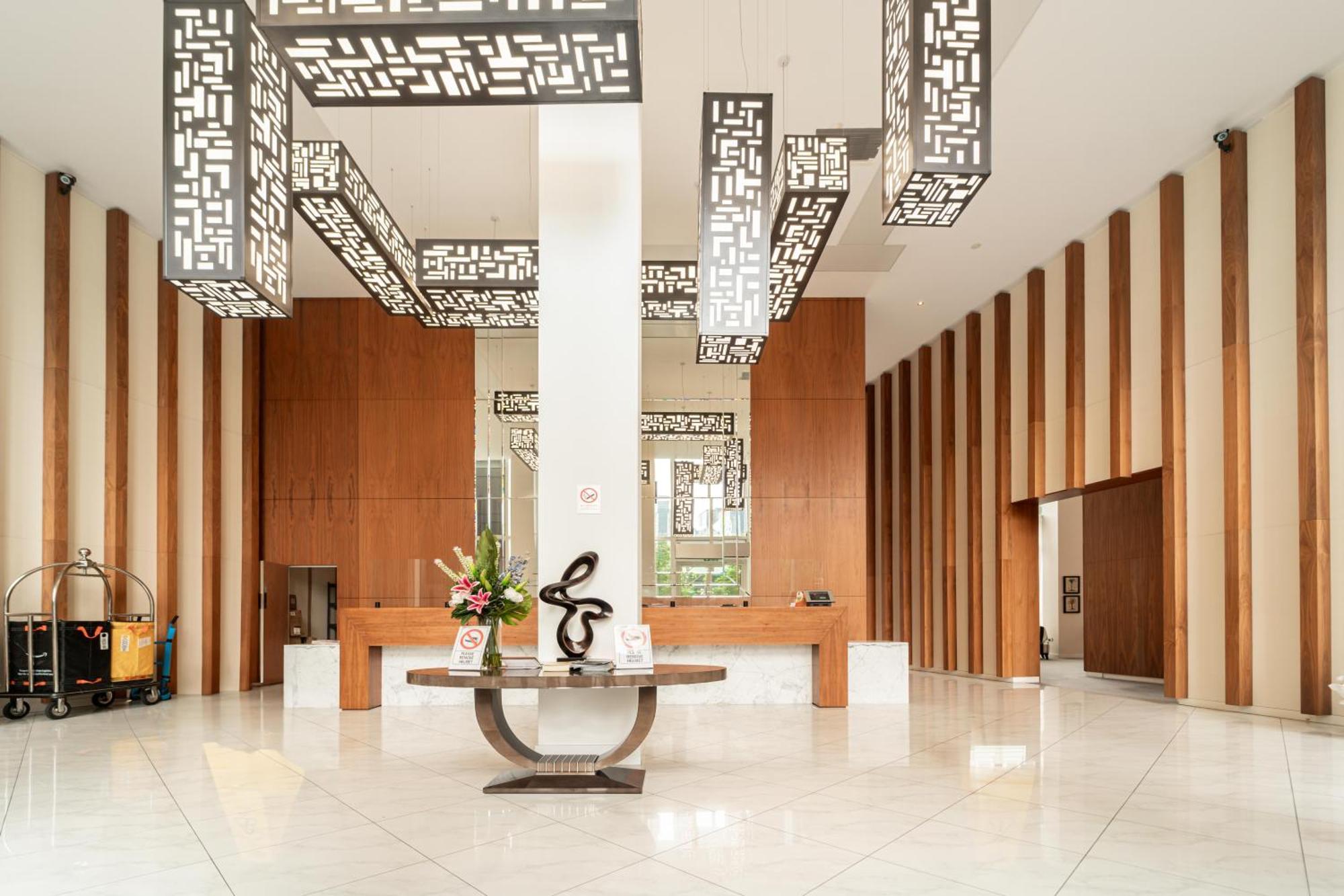 Stylish And Comfortable Canary Wharf Apartment Perfect For Long Stays Λονδίνο Εξωτερικό φωτογραφία